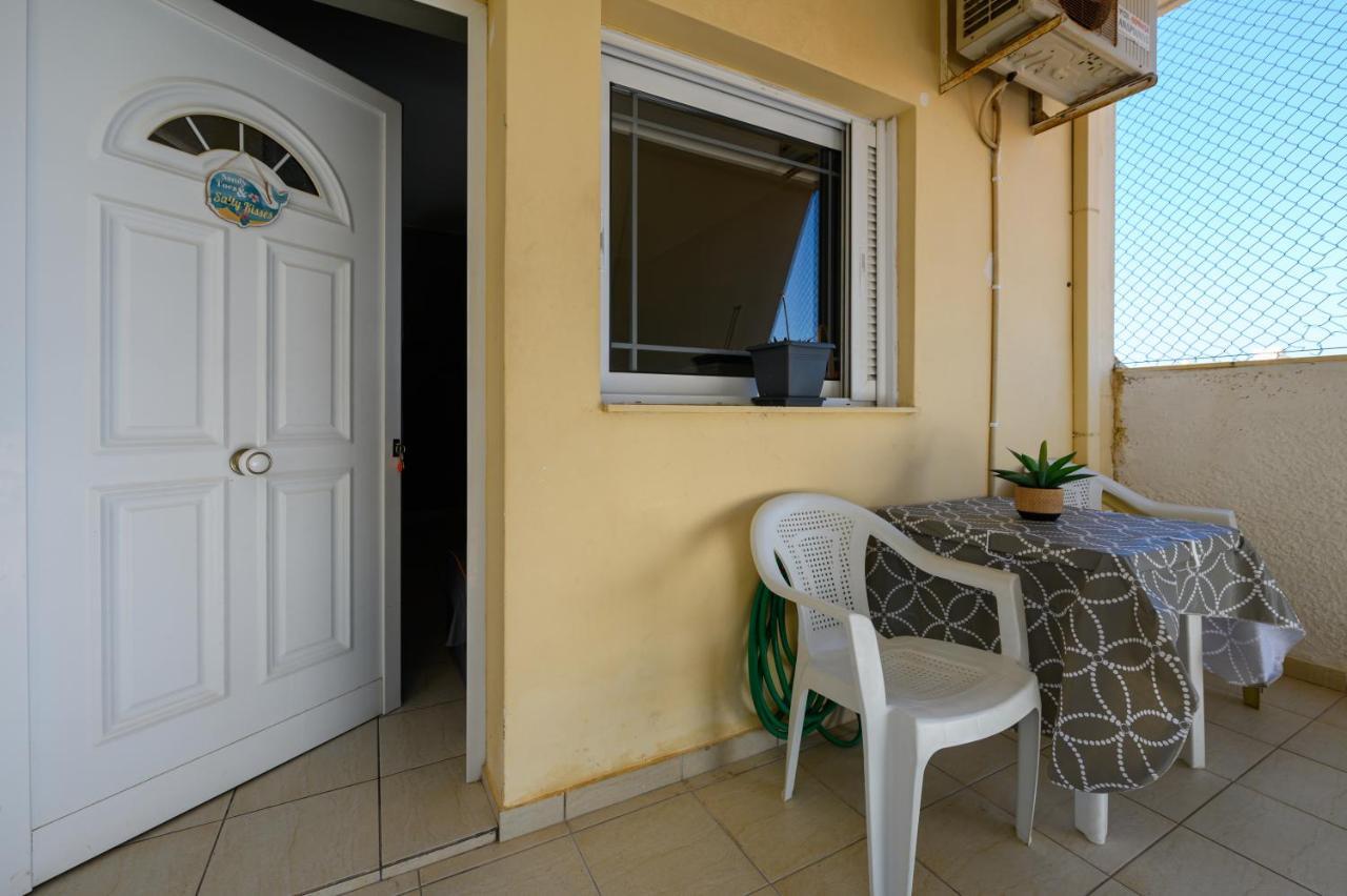 Rea Apartment II "1Minute From The Beach" Kalamata Ngoại thất bức ảnh